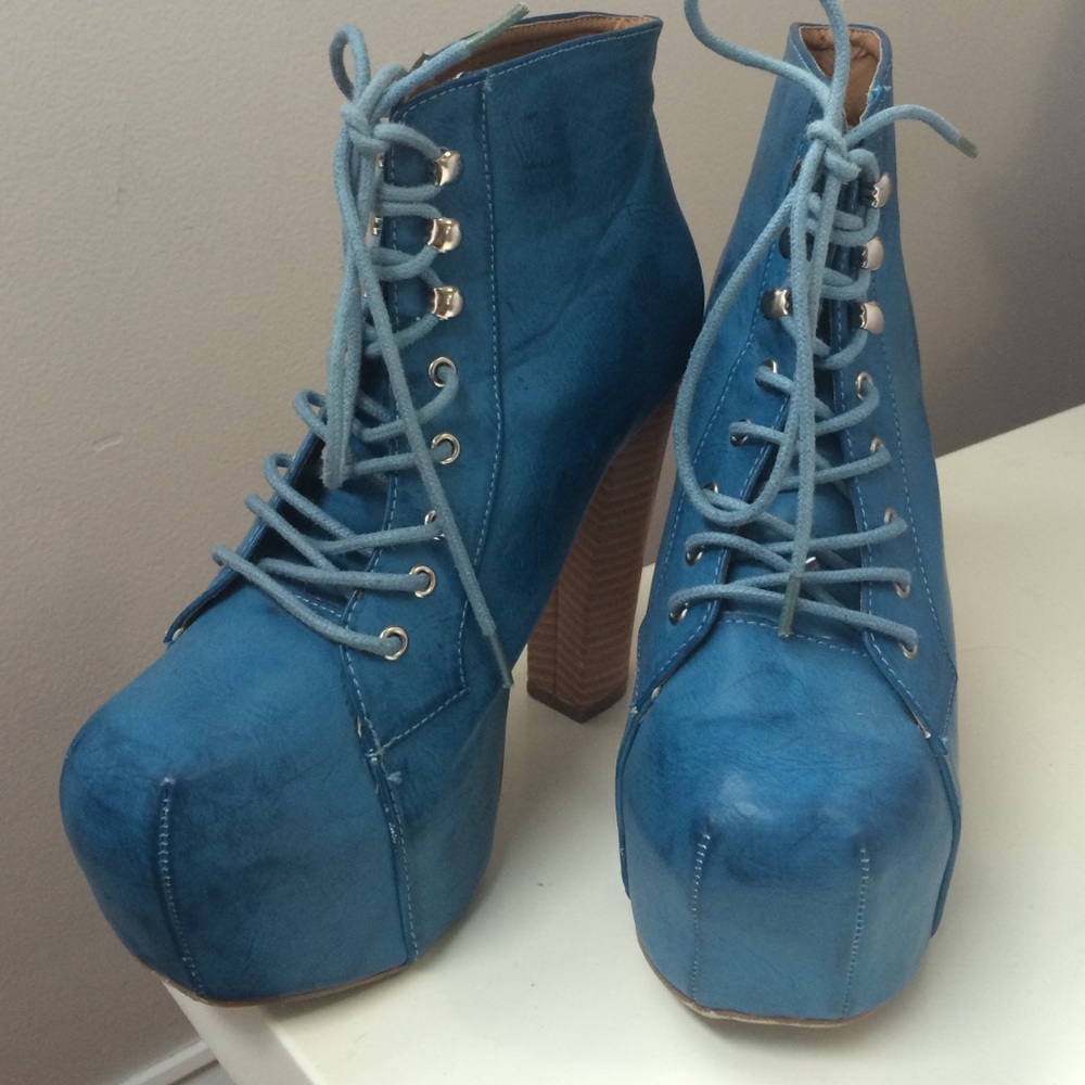 Platform lace up blue boots